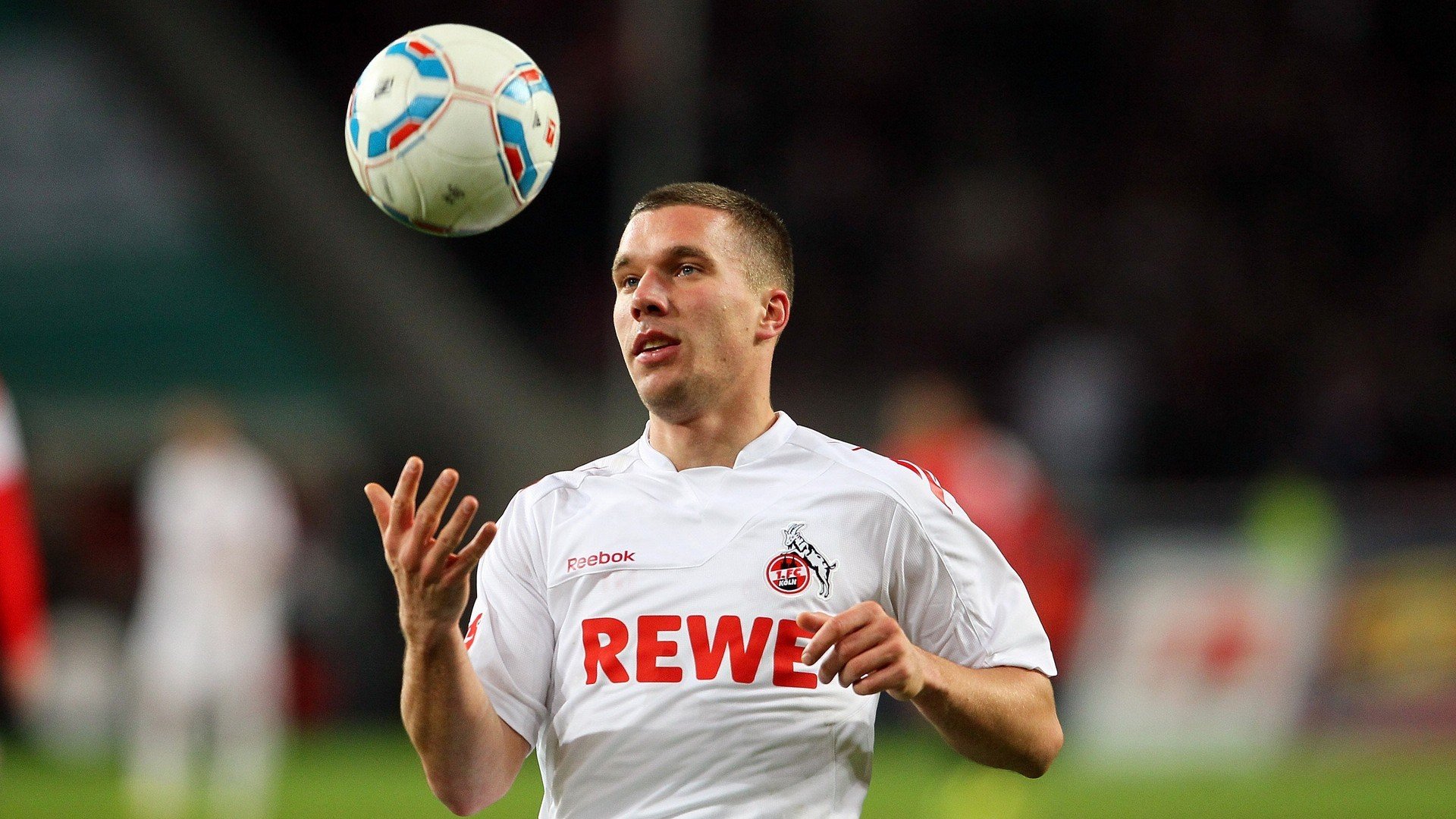 西决生死战焦点战，莱比锡红牛如何带走韩国足球的战术革命